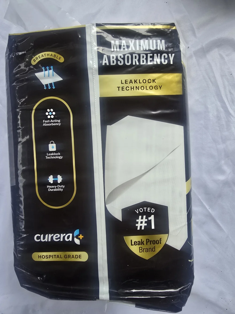 Chucks Max Premium Disposable Bed Pads 3XL - Black/White 400 Pounds
